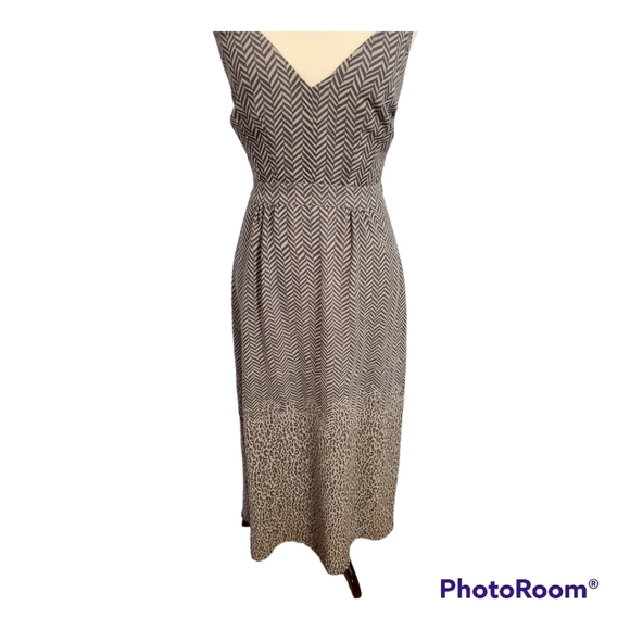 Victoria's secret maxi dress - Picture 3 of 7